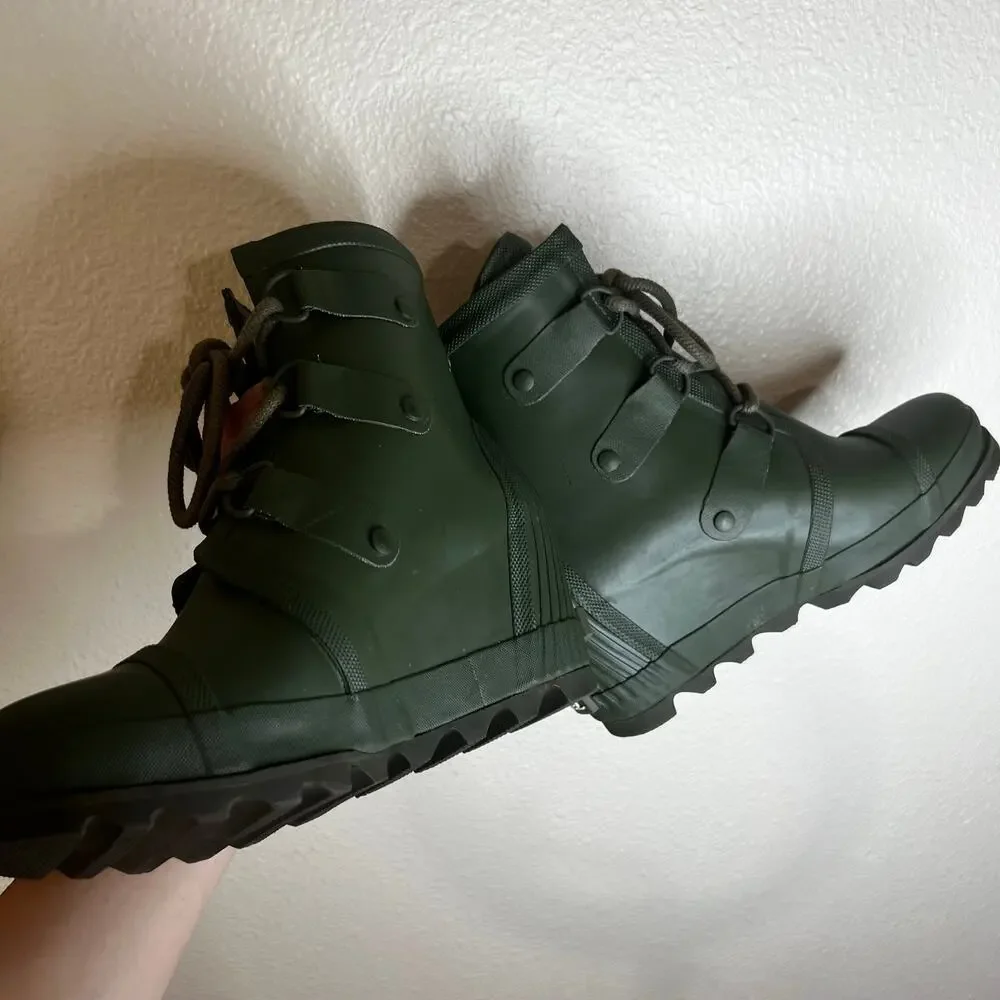 SOREL Joan of Arctic Rain Rubber wedge boots in Olive green WOMENS 8.5